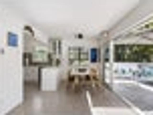 Walkable Westmere with Income Potential
