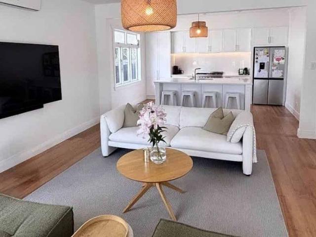 Walking Distance to Otahuhu Town Centre