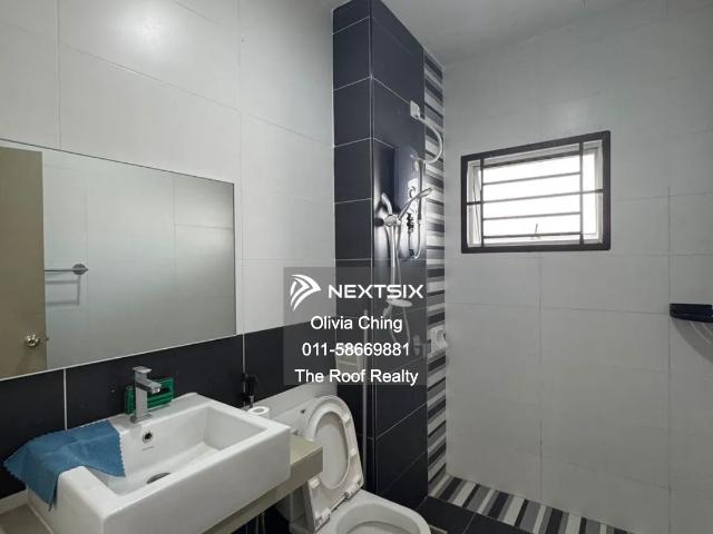 Walking distance to Jonker Street