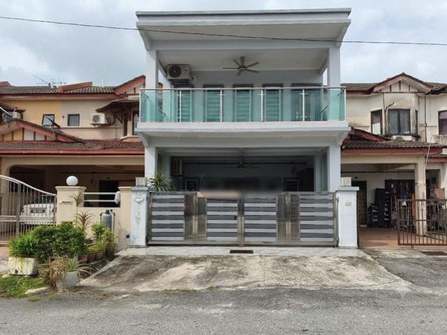 WALKING DISTANCE TO LRT 2 Storey Terrace Taman Puchong Prima Puchong