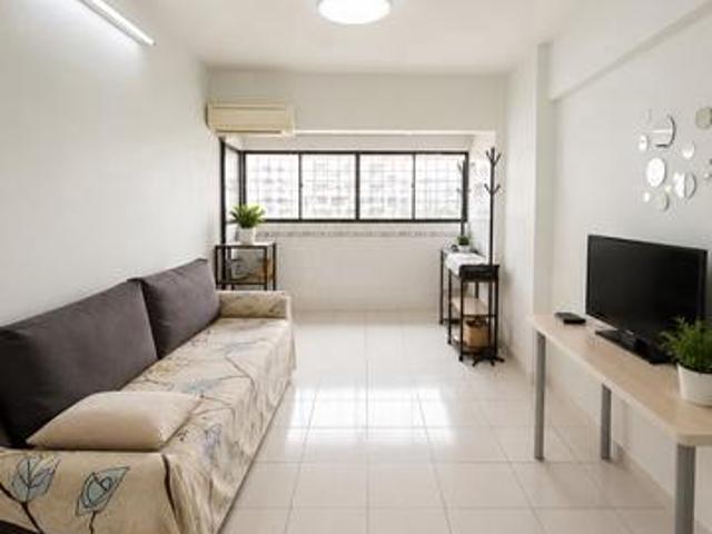 Walking distance to LRT Fully Furnished Nonbumi Good for invest