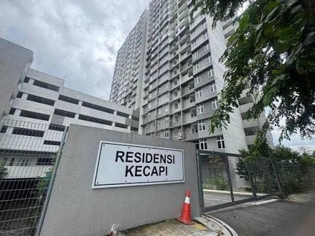 walking distance to LRT SENTUL 5min