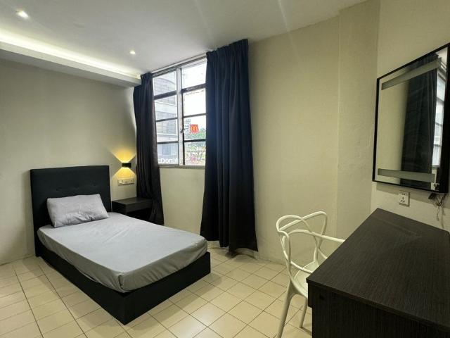 Walking Distance to Sunway Pyramid Immediate Move in