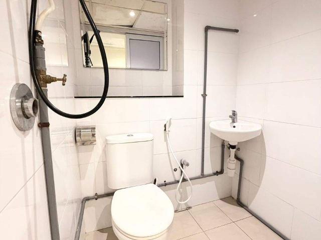 Walking distance to TTDI MRT Single Room at SS20, Damansara Kim, Petaling JayaL