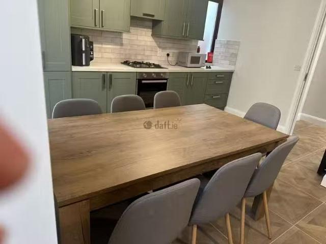 Walkinstown AVE, Walkinstown, Dublin 12 is for rent