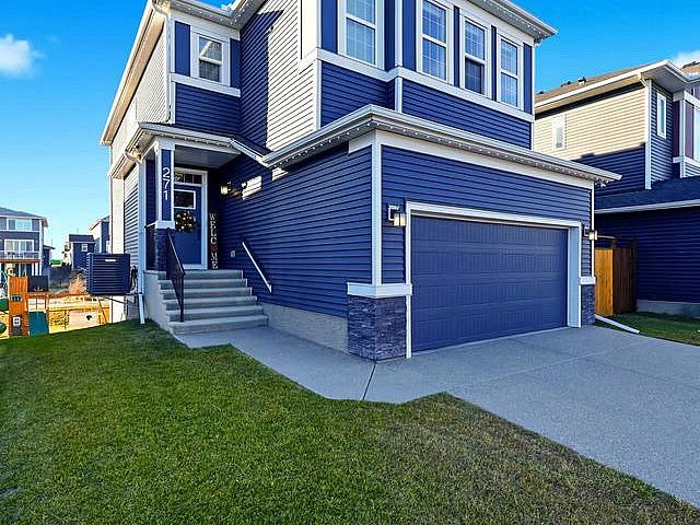 Walkout House With Big Lot For Sale