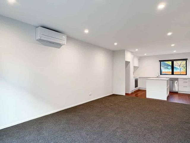 Wallaceville Living