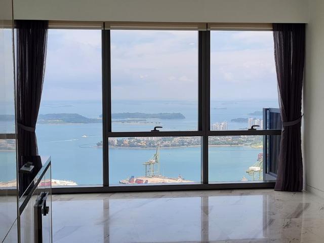 Wallich Residence D2, Condominium