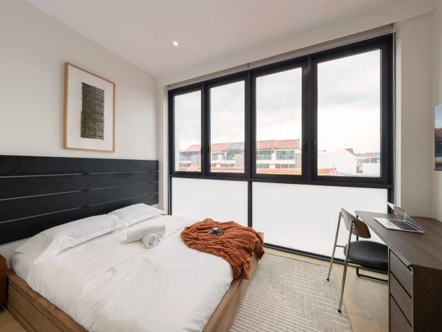 Walnut Studio, Teak House