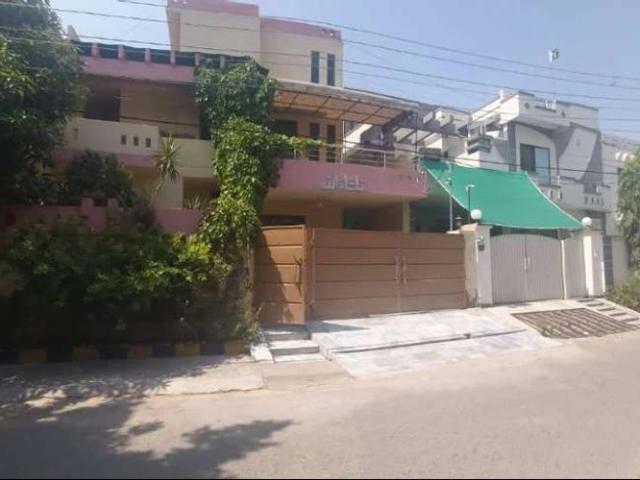 Wapda Town, H 4, 6 years old Lahore Wapda Town ID 32432