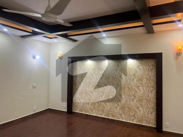 Wapda Town 10 Marla House For Sale New Type Wapda Town Phase 1