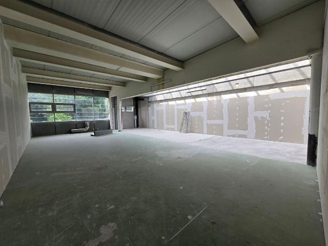 Warehouse for rent in Crissier 288 m² | dreamo. Ch
