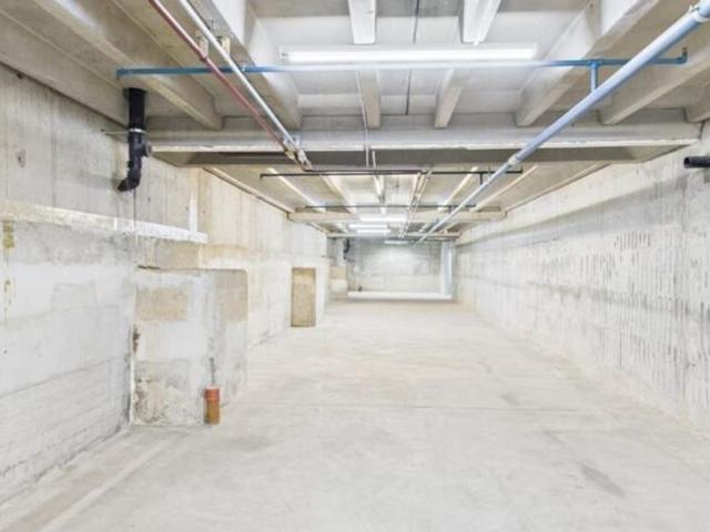 Warehouse for rent in Crissier Ref 28257 | dreamo. Ch