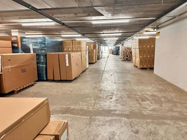 Warehouse for rent in Bützberg 1 375 m² | dreamo. Ch