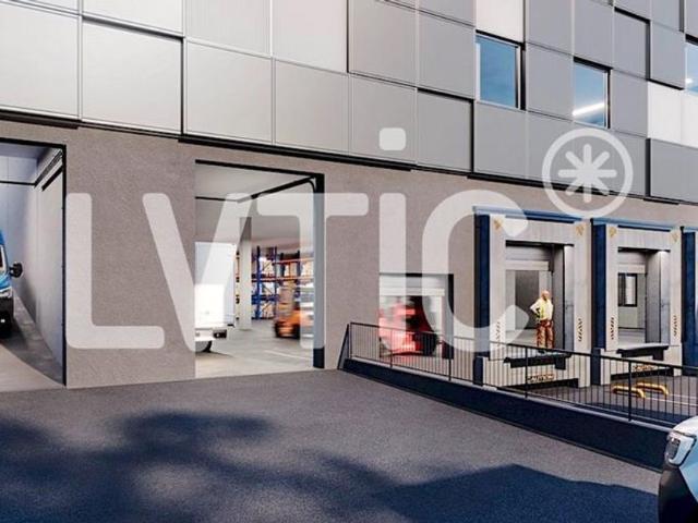 Warehouse for rent in Bussigny 3 000 m² | dreamo. Ch