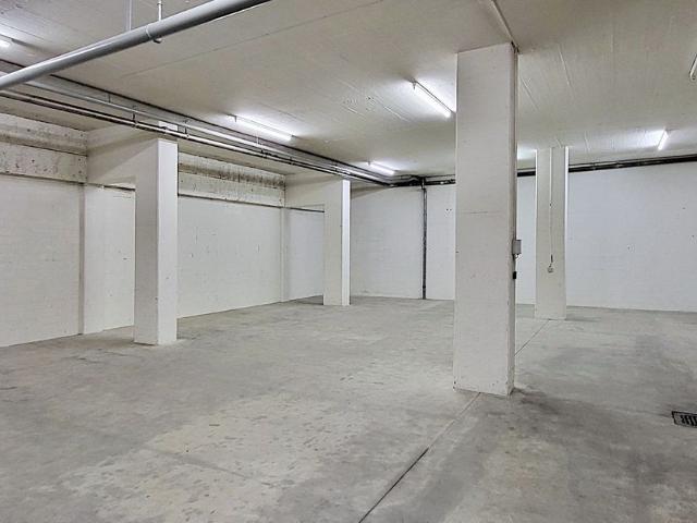 Warehouse for rent in Glattbrugg 231 m² | dreamo. Ch