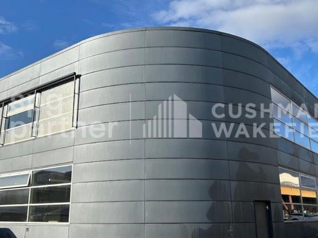 Warehouse for rent in Nyon 305 m² | dreamo. Ch