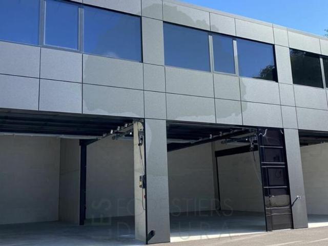 Warehouse for rent in Porrentruy 527 m² | dreamo. Ch