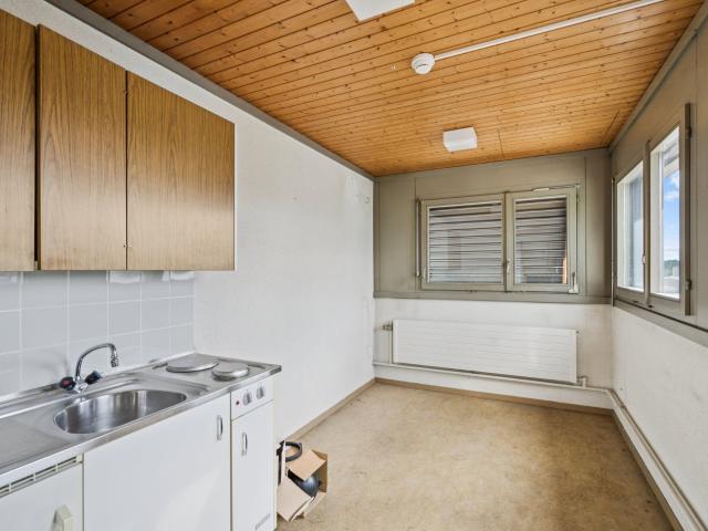 Warehouse for rent in Uzwil 297 m² | dreamo. Ch