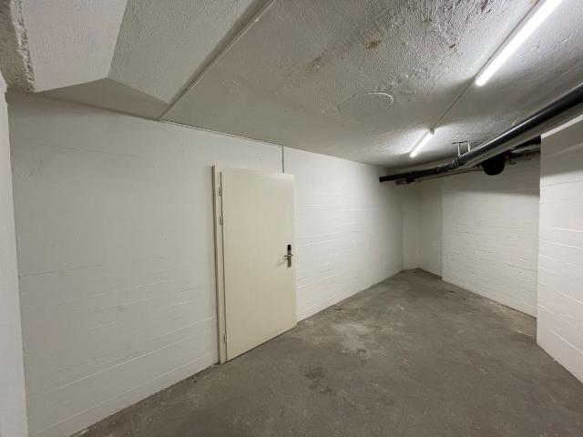 Warehouse for rent in Zürich 123 m² | dreamo. Ch