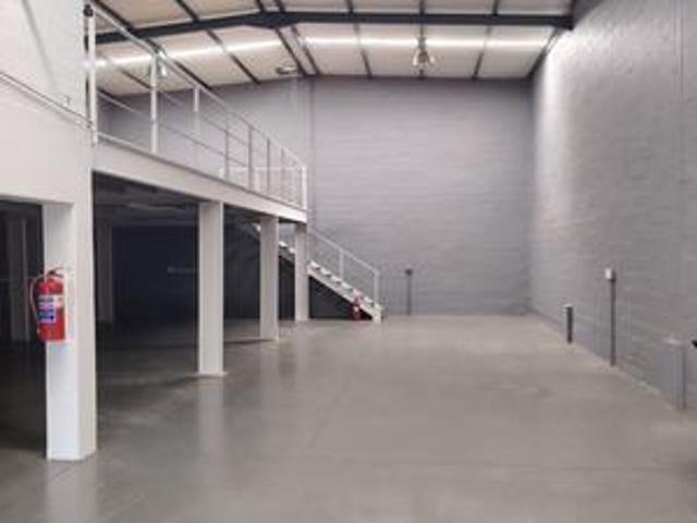 warehouse & office at comprop square.