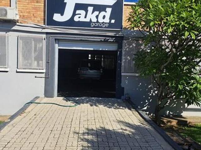 warehouse to let – neave industrial.
