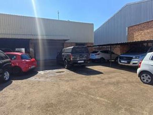 warehouse/factory/ to let in hennops.