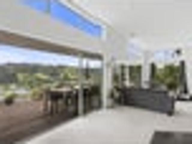 Warm, modern and spacious