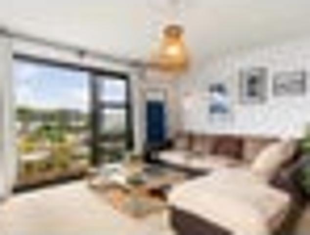 Warm, Sunny & Renovated