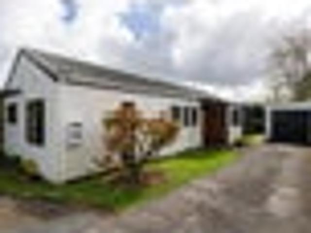 Warm, Welcoming & Wonderfully Located