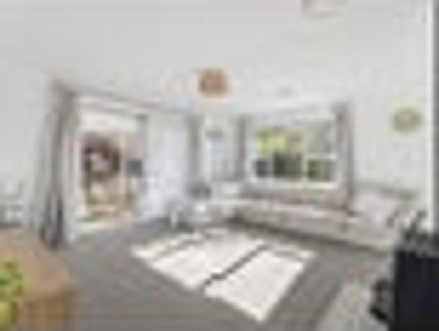 Warm, welcoming and great location
