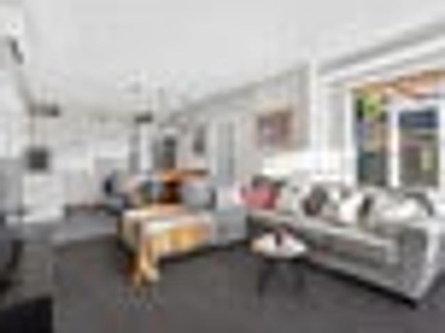 Warm, Welcoming and Wonderfully Located