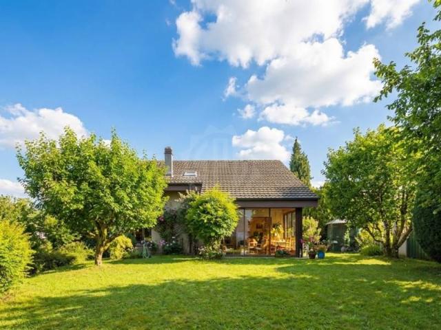 Warme Villa – Cheseaux Noréaz