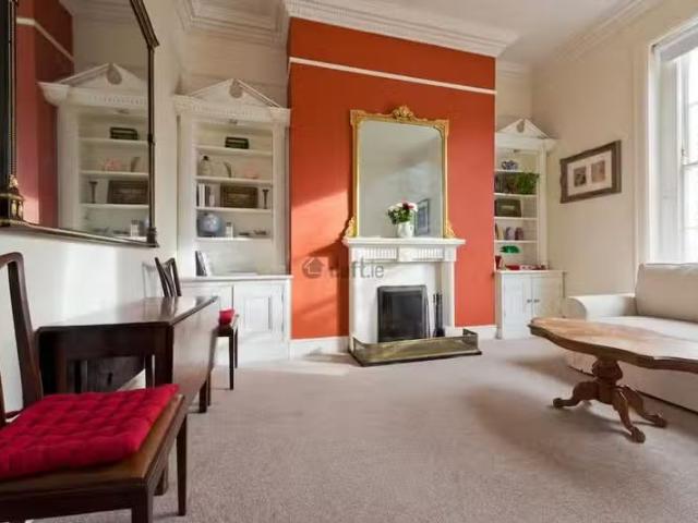 Warrington Place, Dublin 2 is for rent