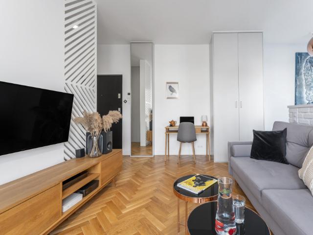 Warsaw Central Premium Business & Art Apartment