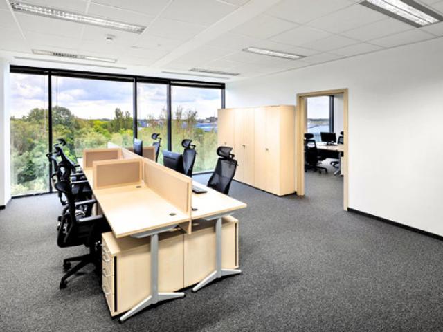 Warszawa, włochy, corius aeropark business centre