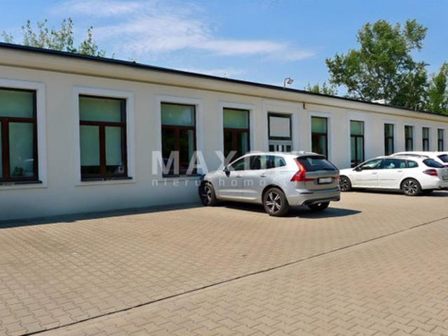Warszawa, Włochy, ul. Łopuszańska