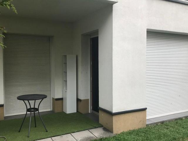 Warszawa, Wilanów, Miasteczko Wilanów, Sarmacka