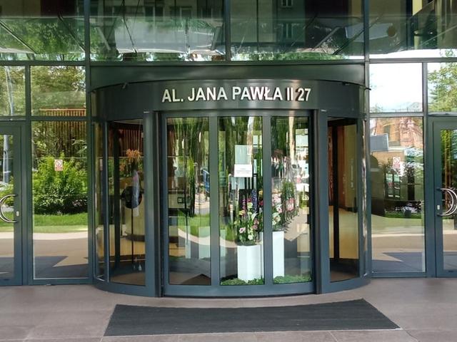 Warszawa, Wola, Aleja Jana Pawła II
