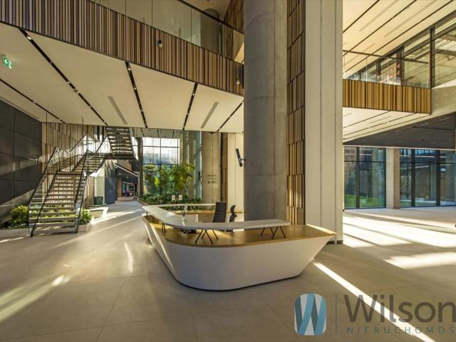Nowoczesne biuro 2090 m² z tarasem na dachu w Woli