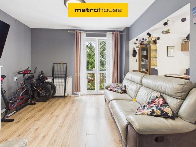 Zapraszam do domu 143 m² z dwoma niezależnymi mieszkaniami na Bielanach