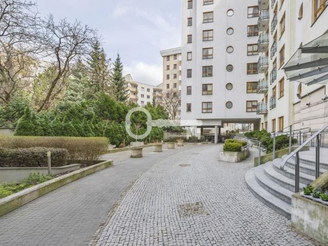 Warszawa, Mokotów, Mokotów Służew, Aleja Wyścigowa