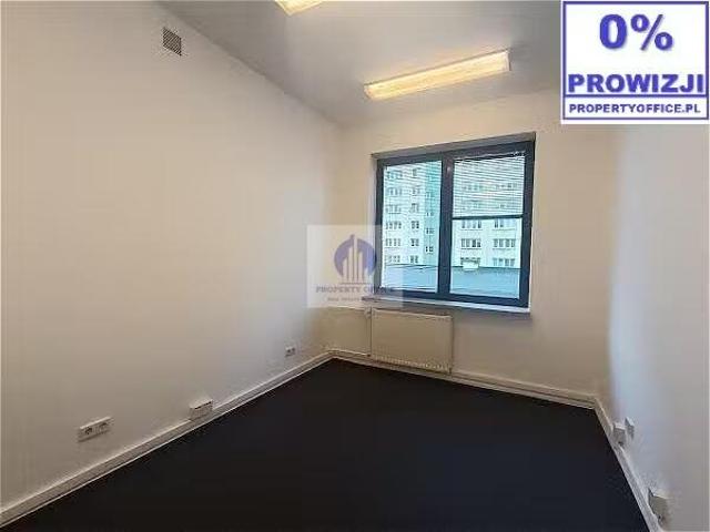 Biuro na Mokotowie, 16,38 m², dostęp dzienne światło