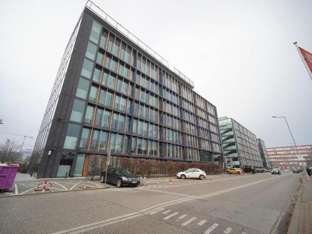Moduł biurowy 1348 m² w nowoczesnym budynku klasy A