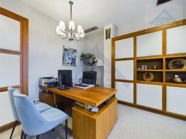 Ekskluzywne biuro 480 m² w Collins Tower Mokotów