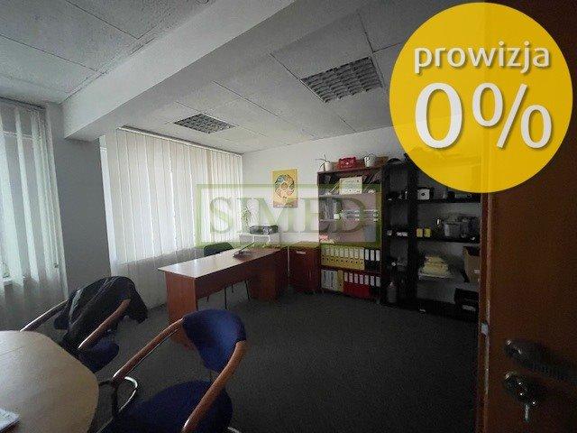 Biuro 21 m² z parkingiem i dostępem 24h w Pradze Północ