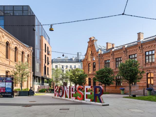 Warszawa, Praga Północ, Praga, Plac Konesera