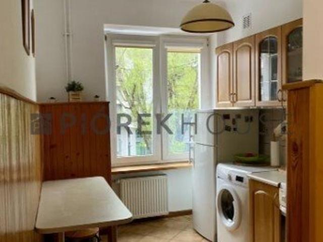 Warszawa, Śródmieście, Nalewki, 46 m2