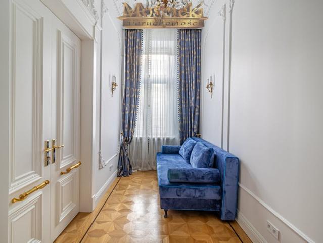 Warszawa, Śródmieście, al. Aleje Ujazdowskie