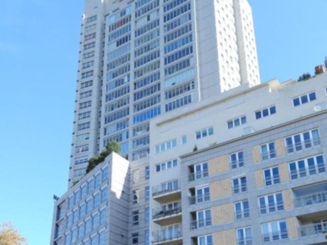 Warszawa, Śródmieście, Aleja Jana Pawła Ii